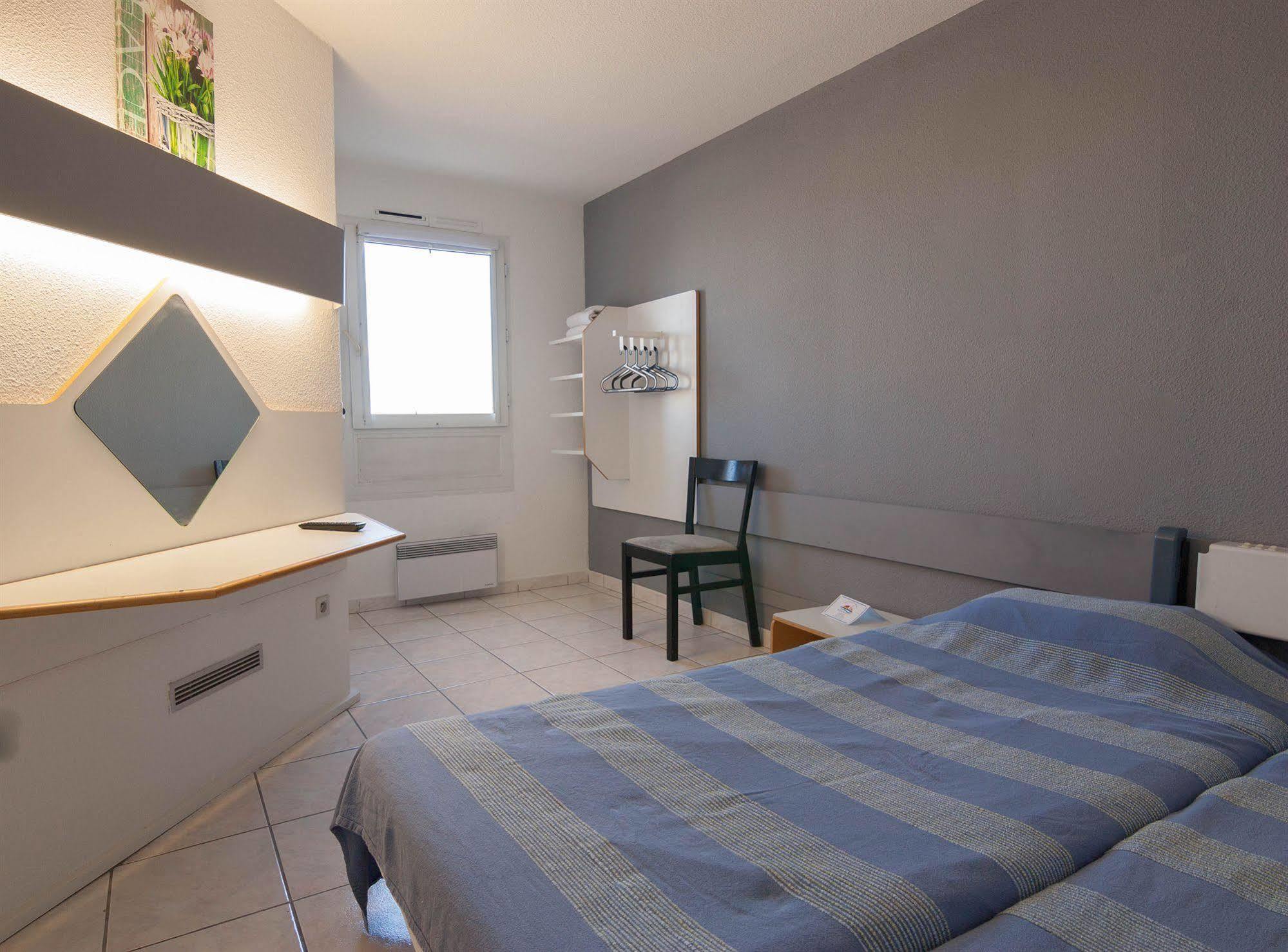 B&B Hotel Sete Centre Gare Exterior photo